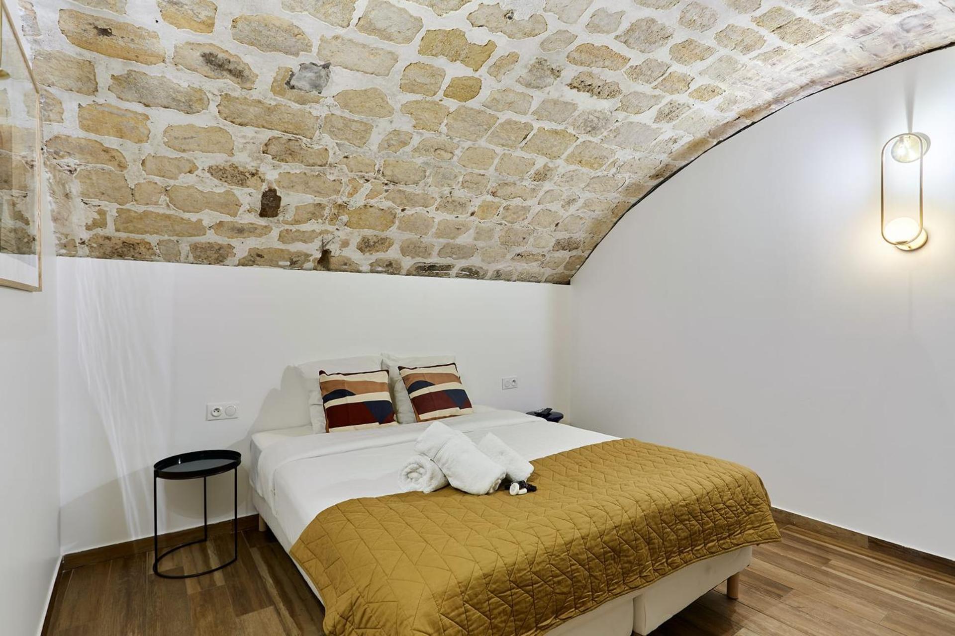 Duplex In The Center Of Appartamento